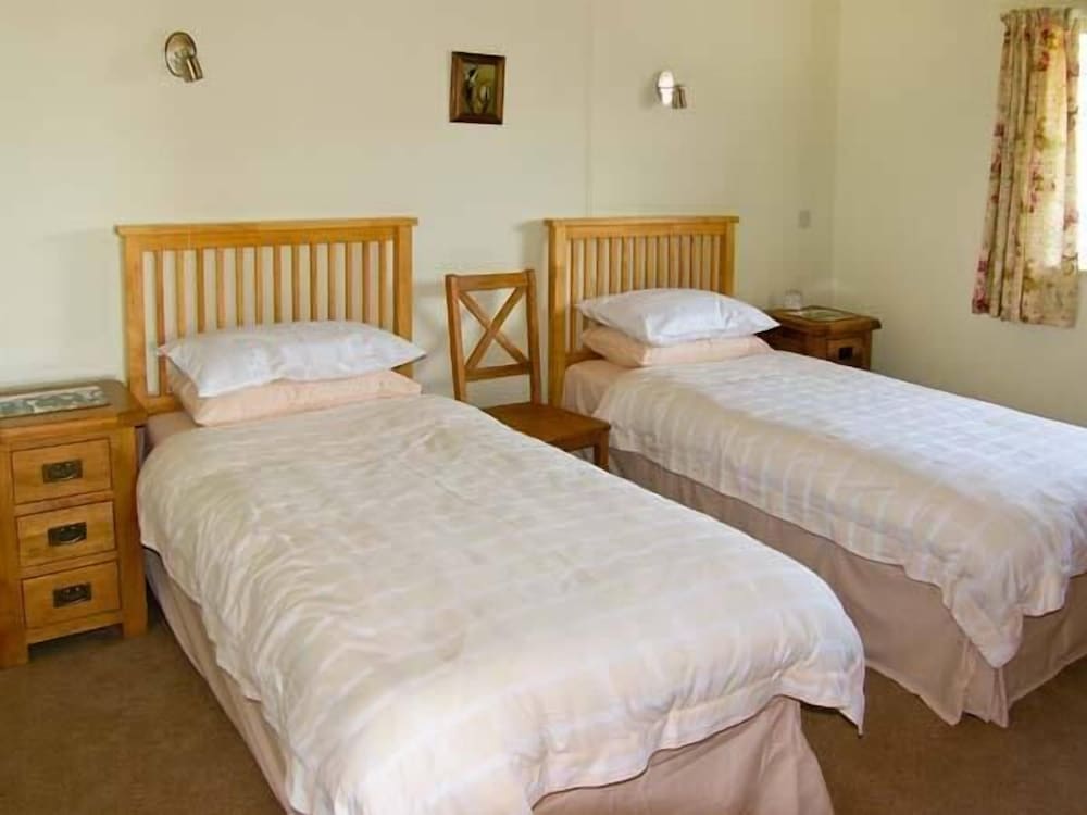 Byre Cottage view 4