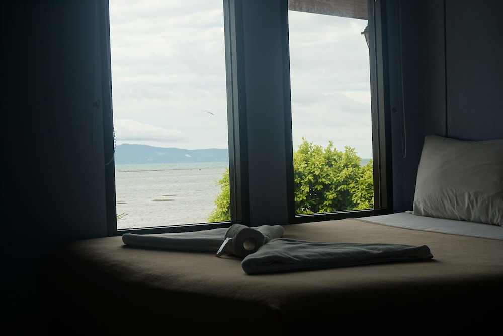 The Beach Village - Hostel