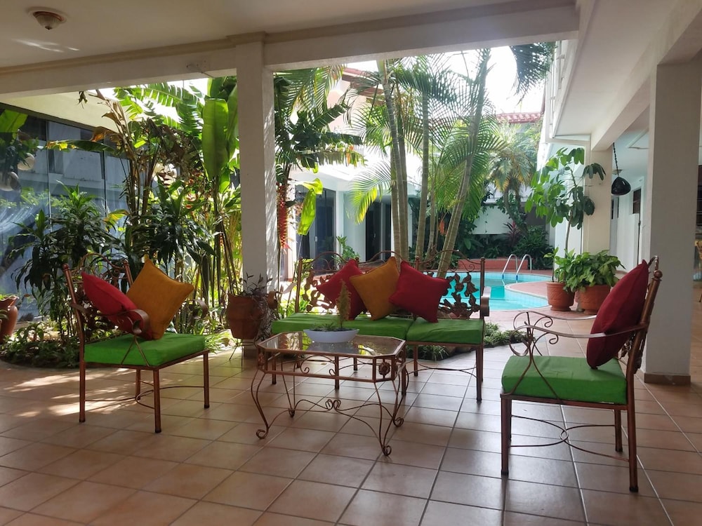 Tucabaca Hotel - Property Image 3