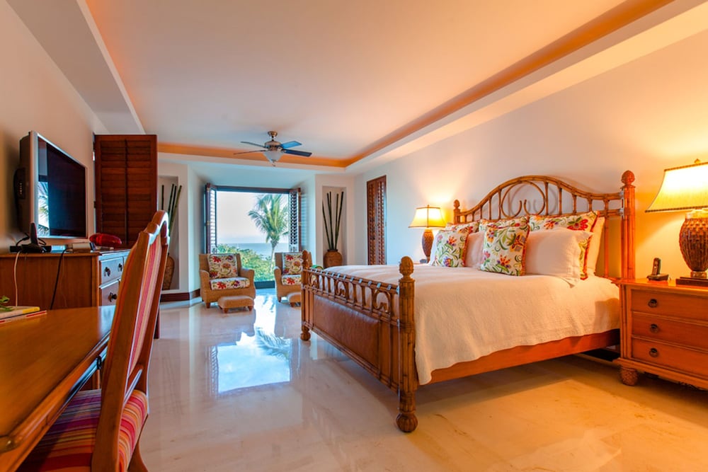 Luxury Beachfront Hacienda de Mita 405