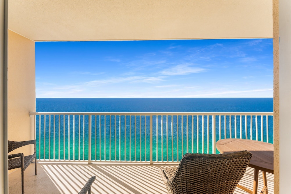 Majestic Bliss Luxury in Pcb!