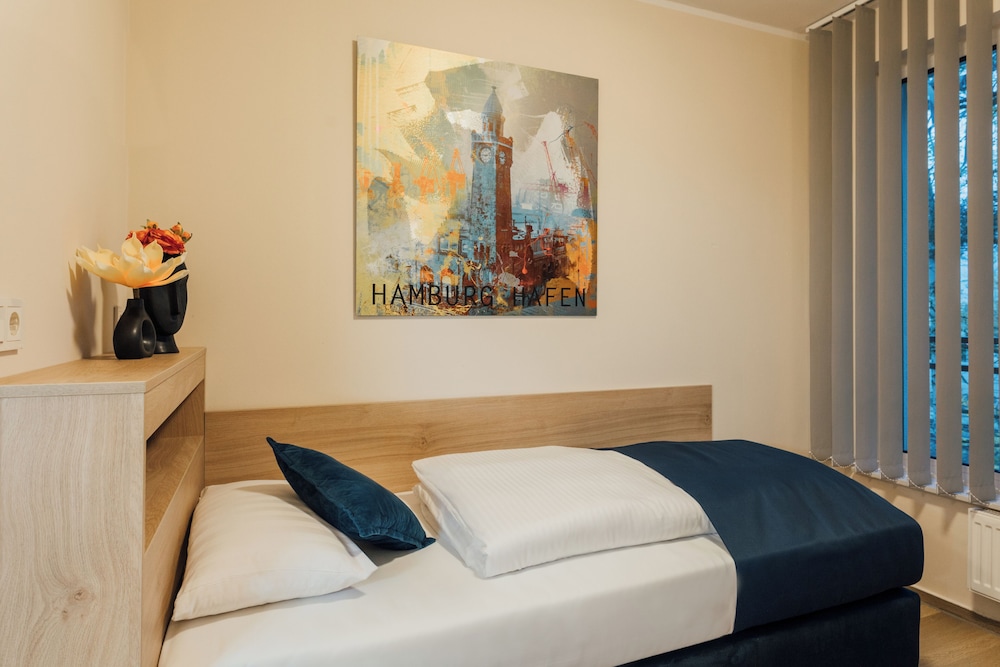 MYKY Hotel Boardinghouse