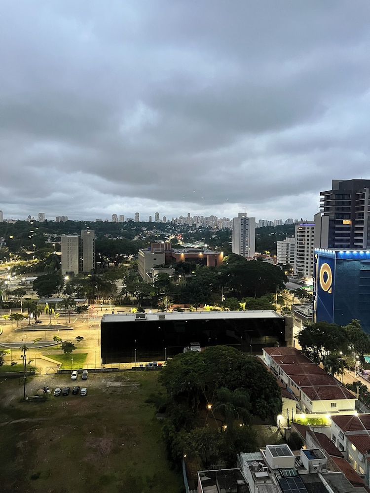 Studio sofisticado 230m do metrô