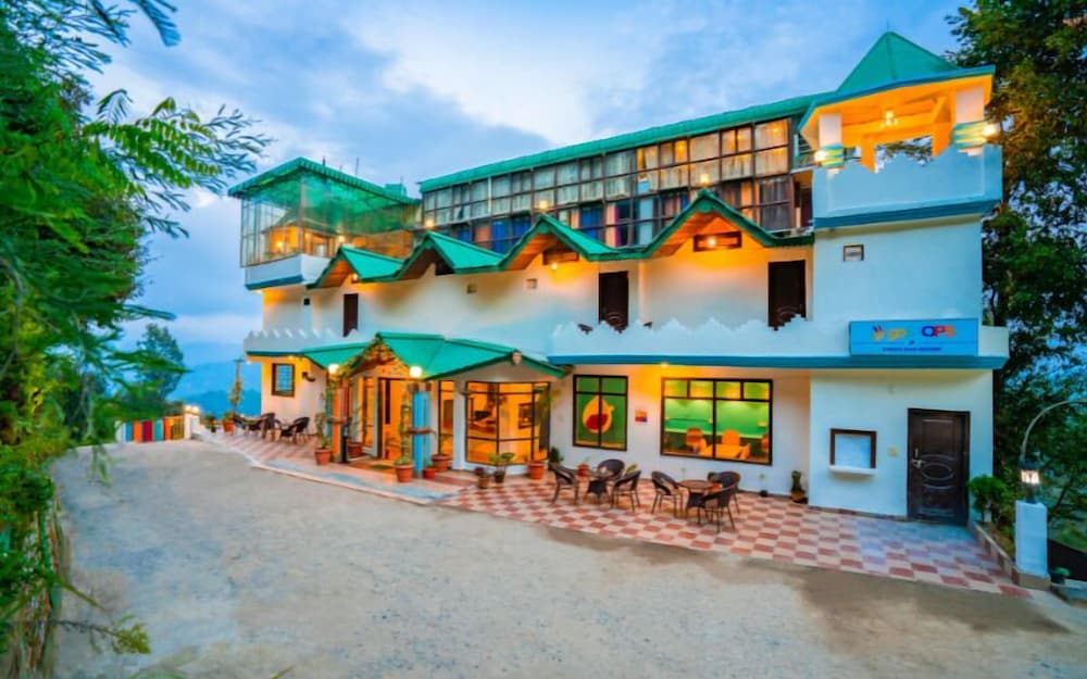 goSTOPS Mukteshwar