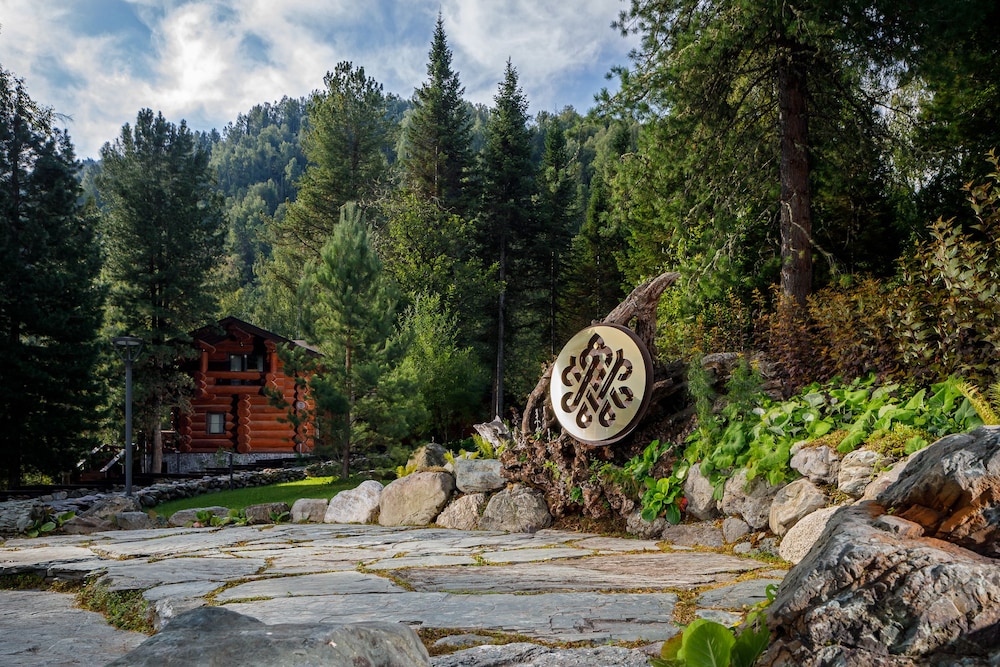 Altay Village Teletskoe