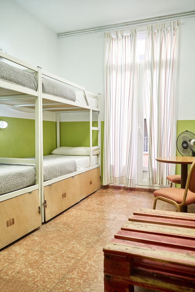 LOFT HOSTAL Group 49