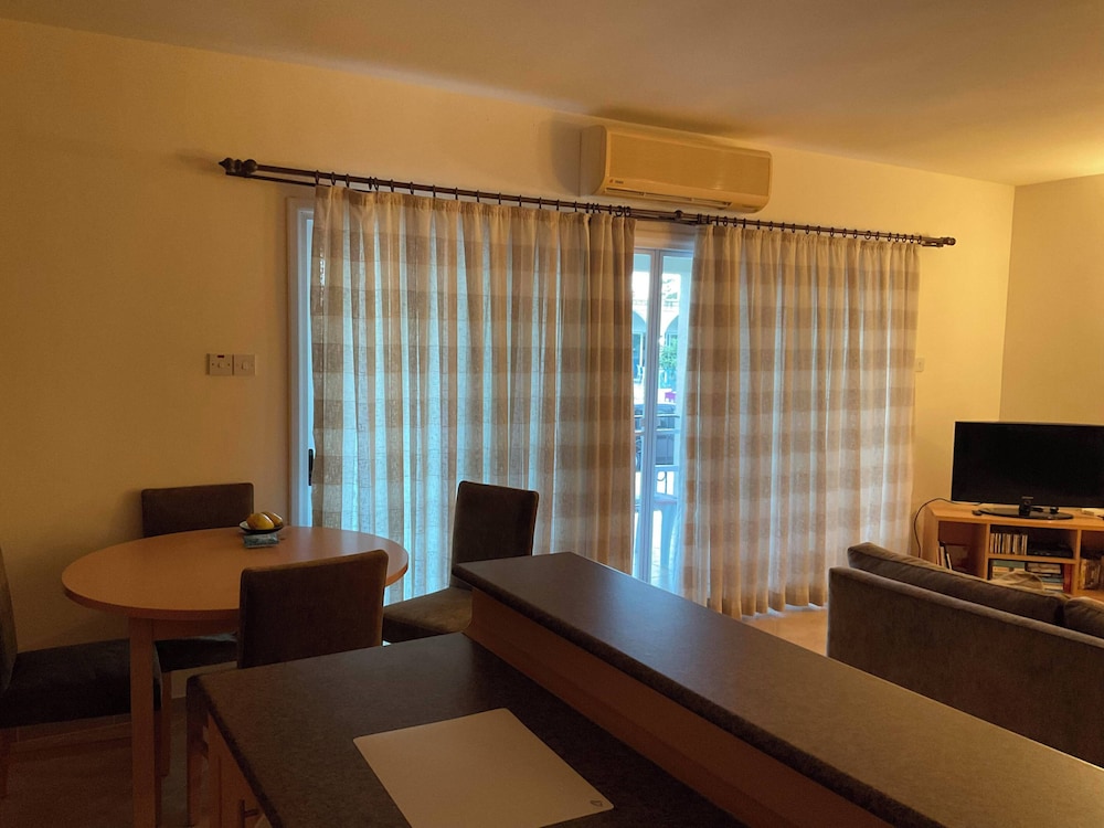 Fabulous 2 Bed Apartment in Safakoy Cyprus