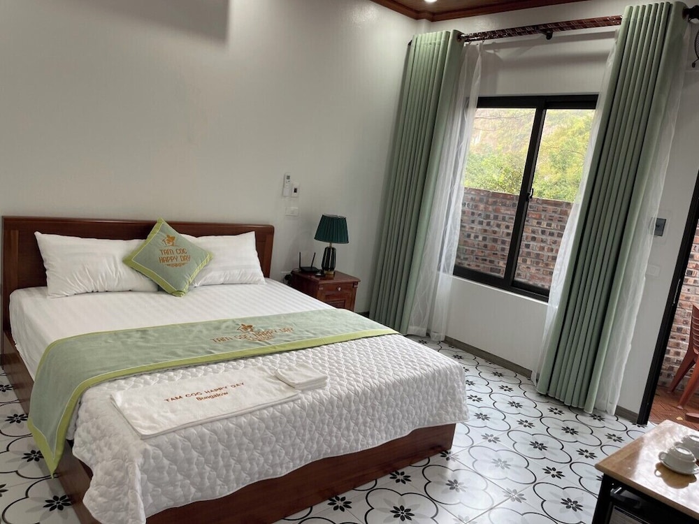 Tam Coc Happy Day Bungalow