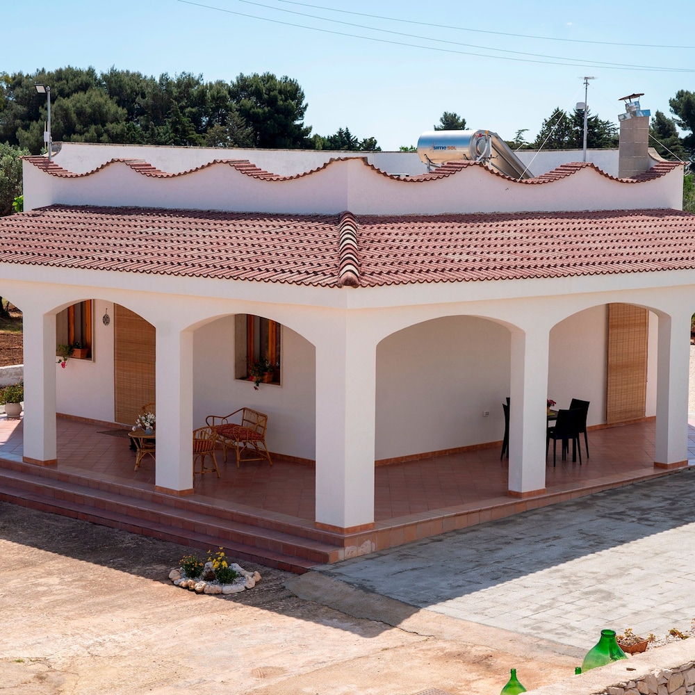 Villa Fil a by Pugliadamare