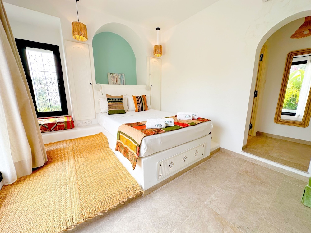Villa Azur Piscine Bord de mer a Hammamet