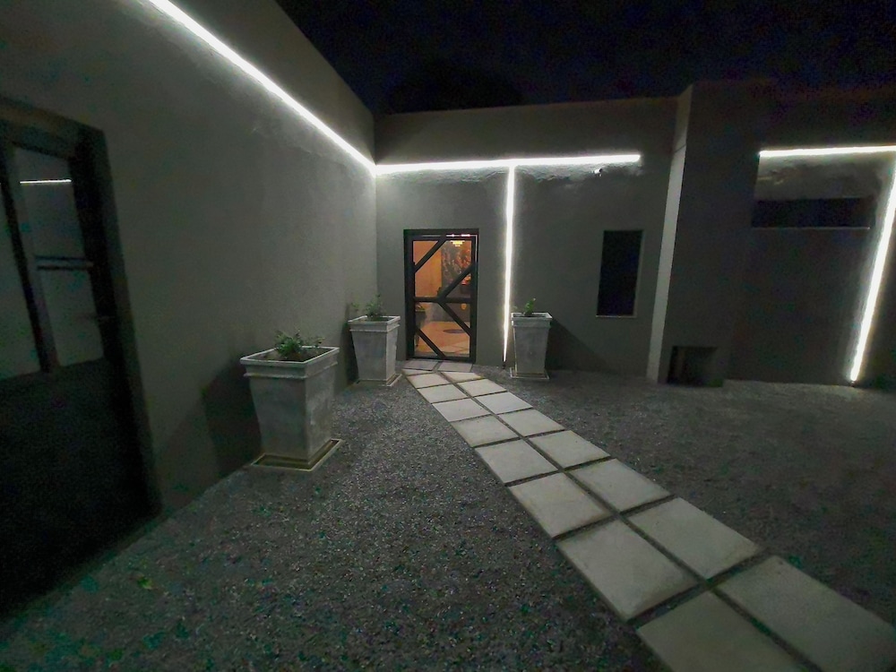 Bryanston Palms Accommodation
