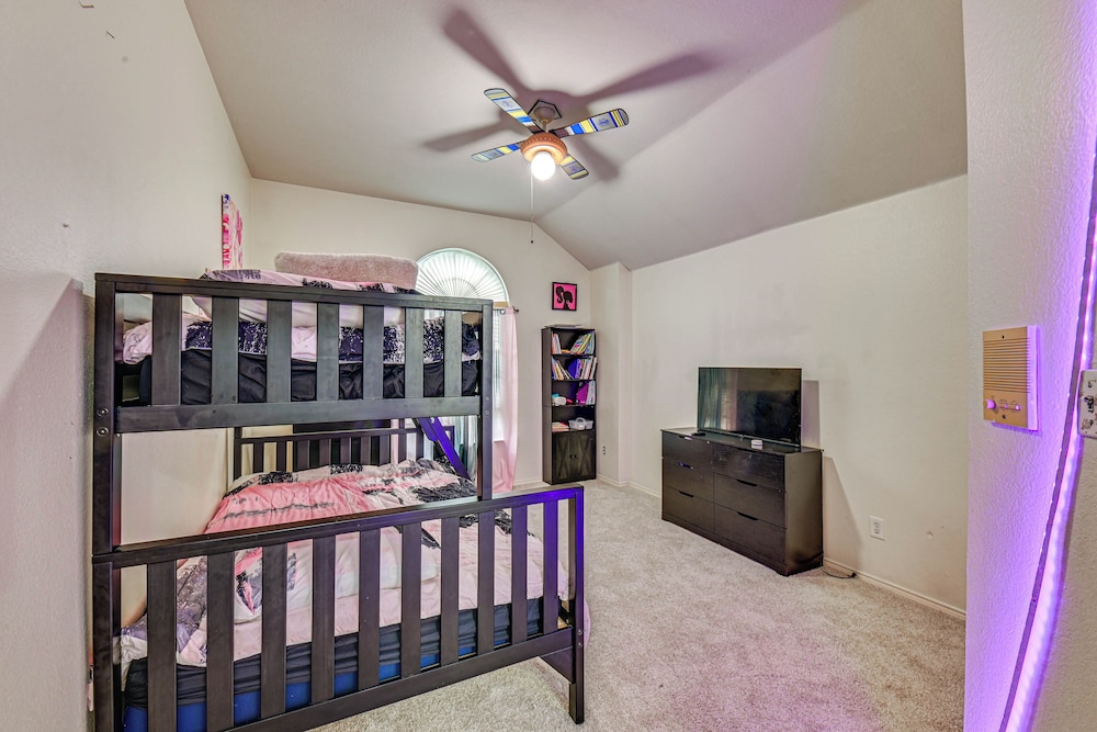 Shop, Play & Explore: Family Home in Allen