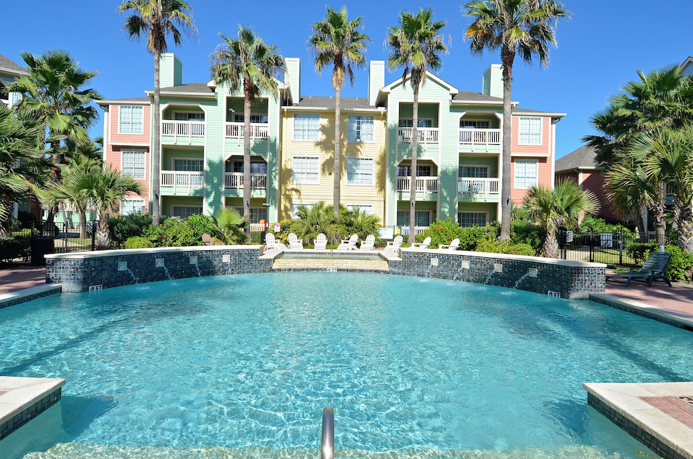 Coastal Cabana by Ryson Vacation Rentals