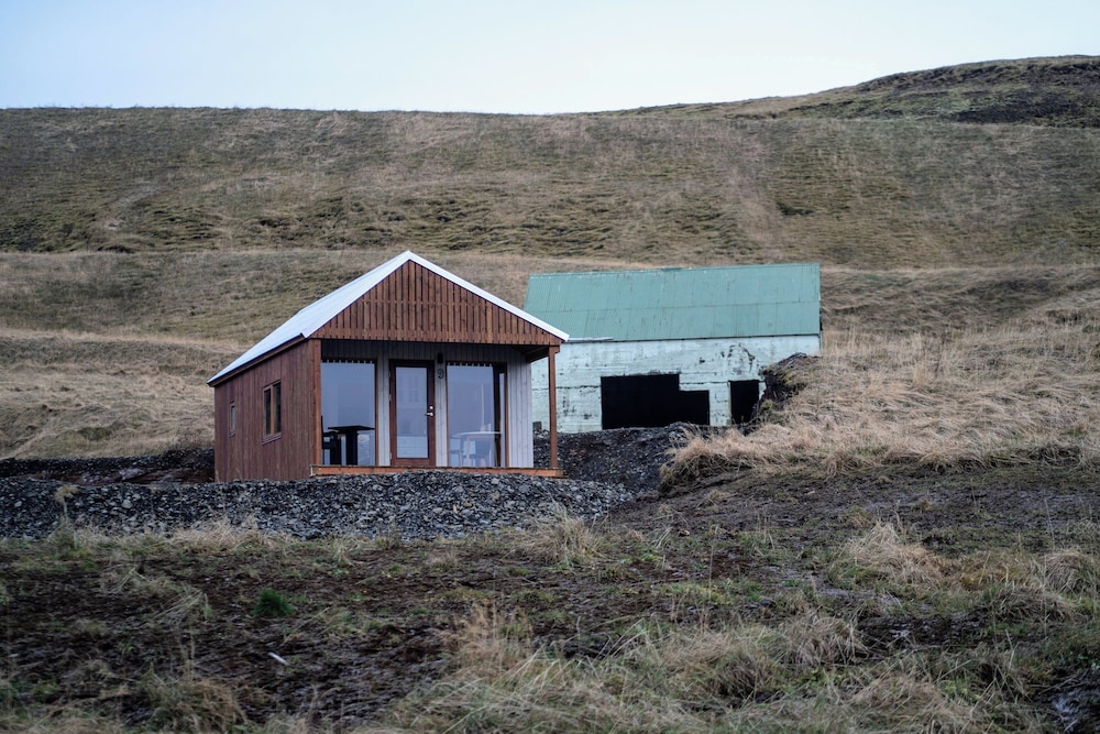Paradise Cottages