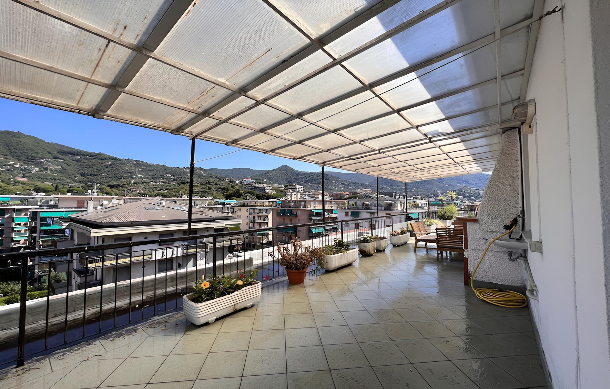 Altido Spacious 2-Bed W/Terrace photo 5