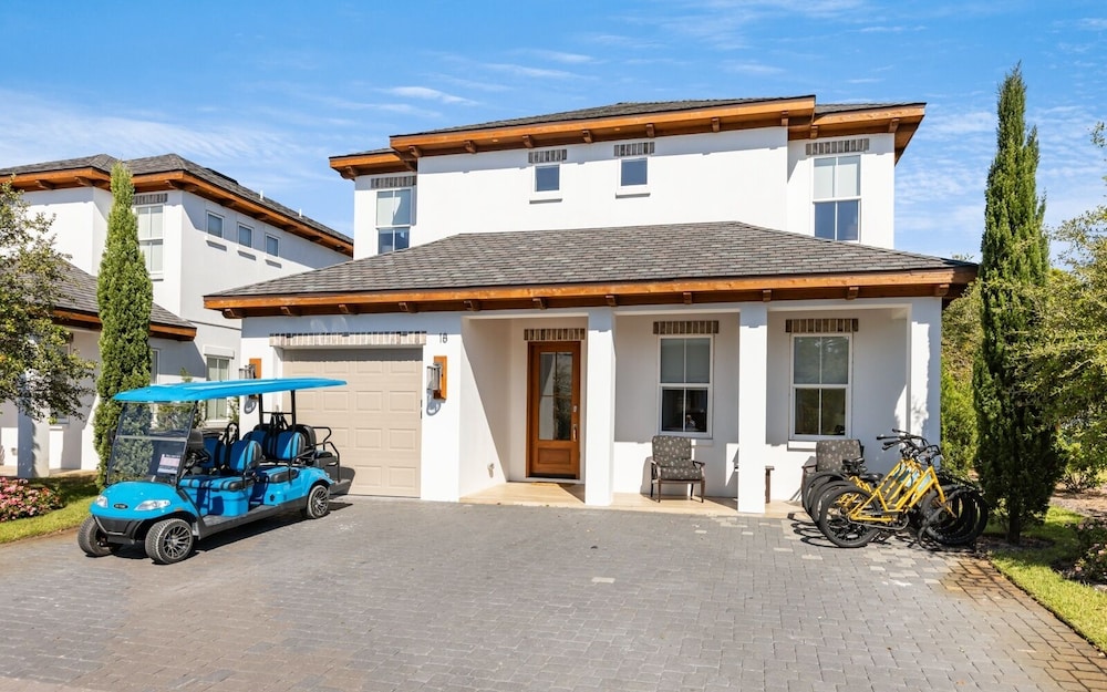 5BR Home w/ Private Heated Pool, Golf Cart, 4 Bikes, Near 30a!