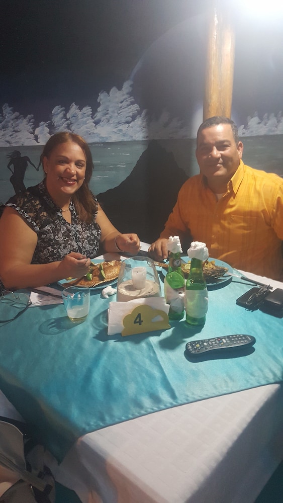 Luz de Luna Hotel & Spanish Restaurant