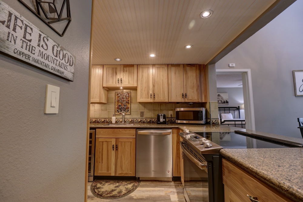 SkyRun Copper Mountain Resort Vacation Lodging