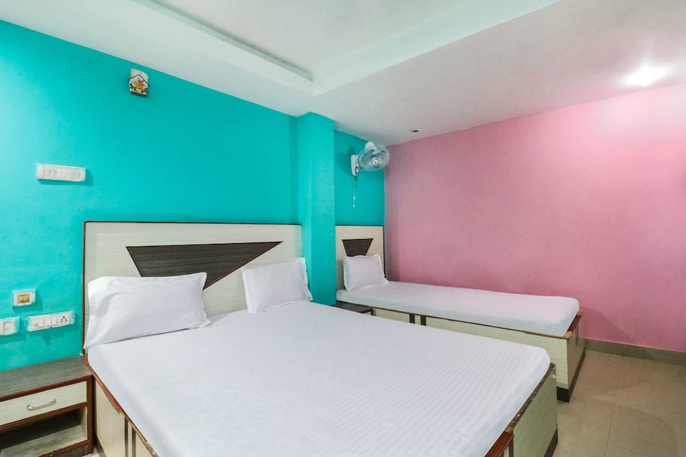 SPOT ON 49266 Chandrabindu Lodge view 5