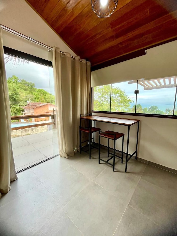 Santomar Guest House
