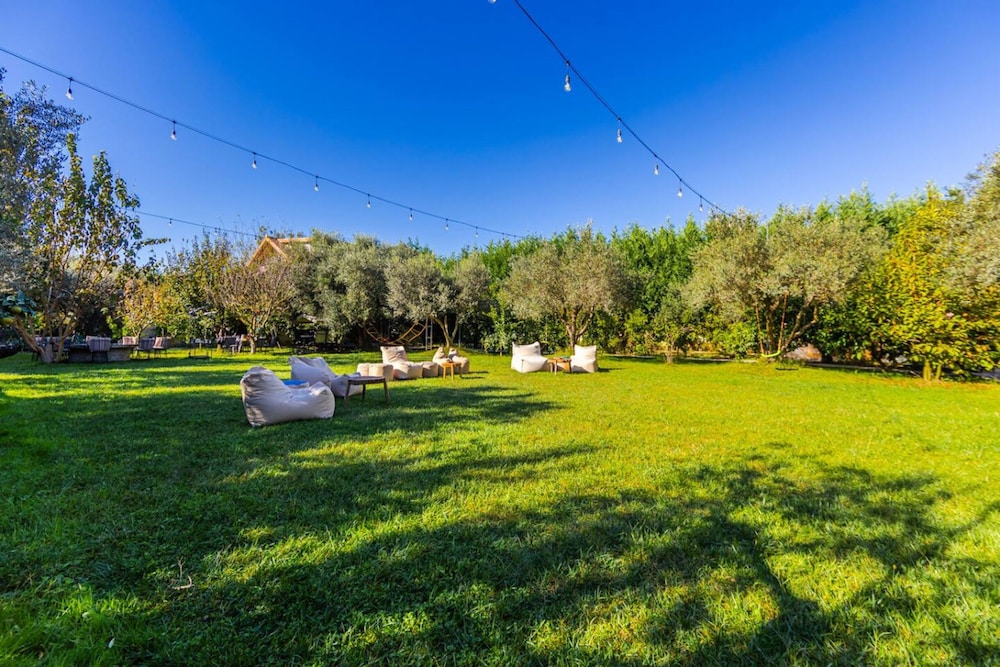 The Animals Farm Double Room photo 3