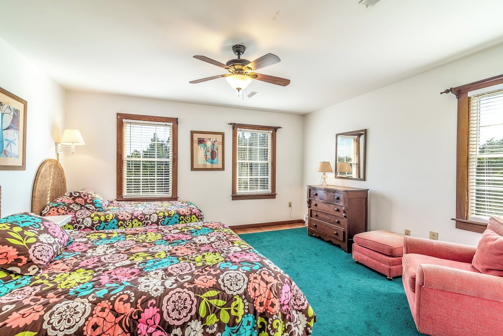 Lachicotte Vacation Rentals