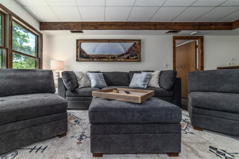 Shenandoah Retreat - Family Home