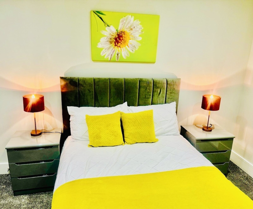 Stunning 2-bed Apartment in Barking