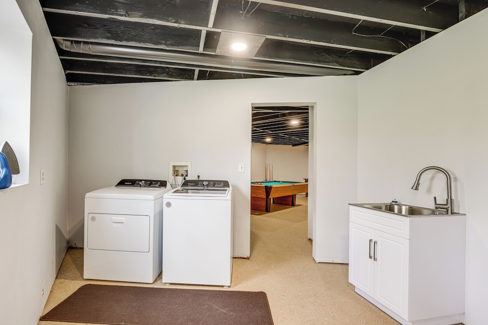 The Dome' - Spacious Retreat Near Finger Lakes! view 4