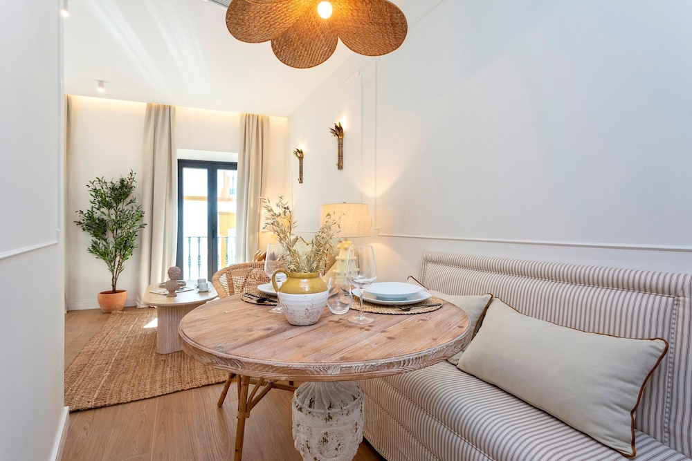 Exclusive Apartment in Seville Gamazo I