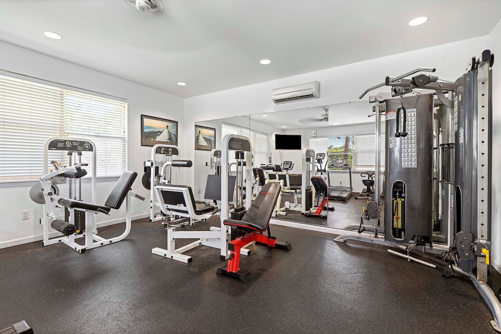 Vacation Rental - Professionally Decorated - Vrkcv