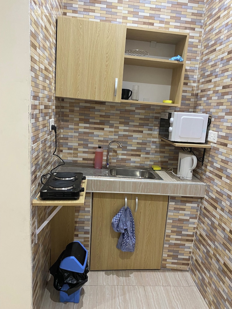 Louis Apartments