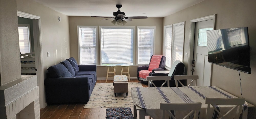 159 Pearl St 2 Bedroom Home