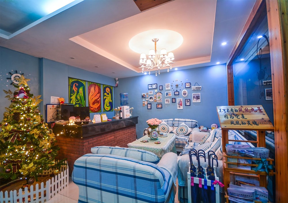 Fenghuang Joy Riverview Hotel