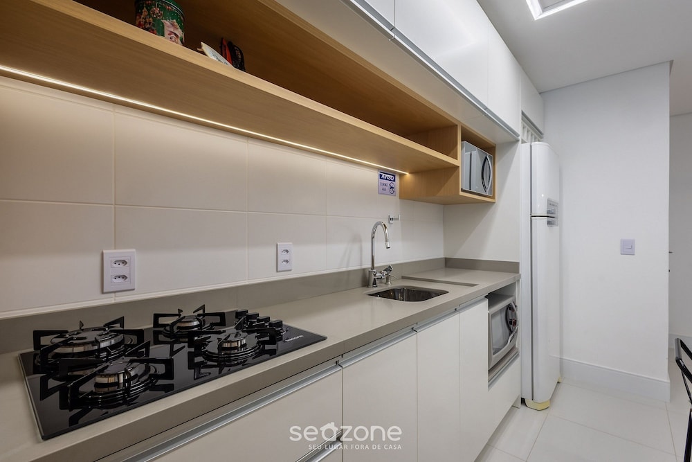 SHC - Condominium With Pool 50m From the Beach in Picarras