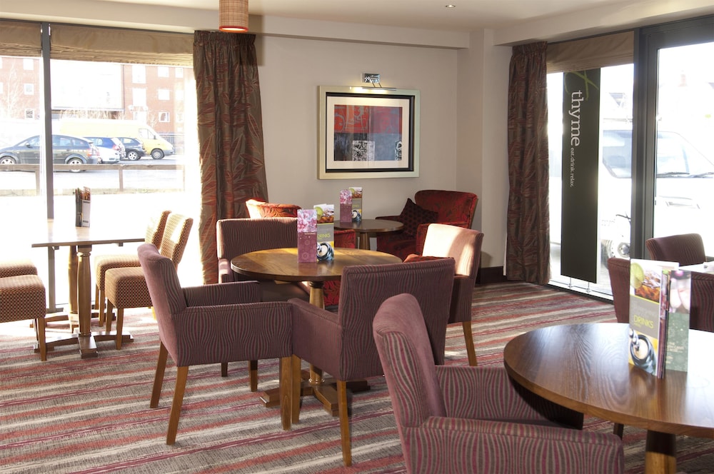 Premier Inn Loughborough 5
