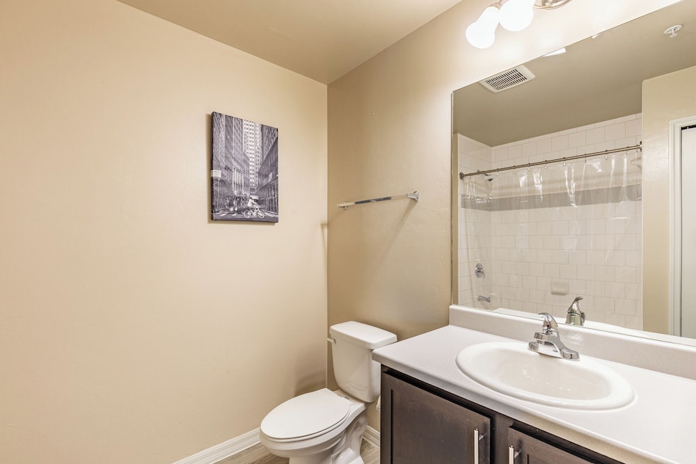 Landing Amazing 1bd, Game Room, Gym