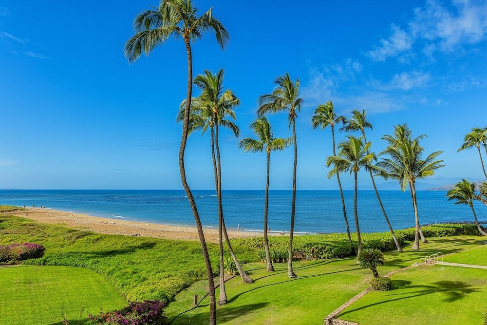 Menehune Shores 324 2 Bedroom Condo