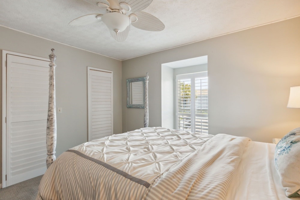 Fernandina Shores 6392 2 Bedroom Condo
