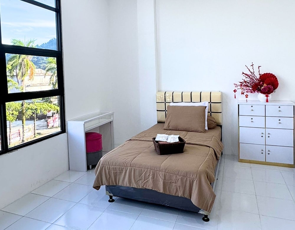 Home Suite Home Singkawang