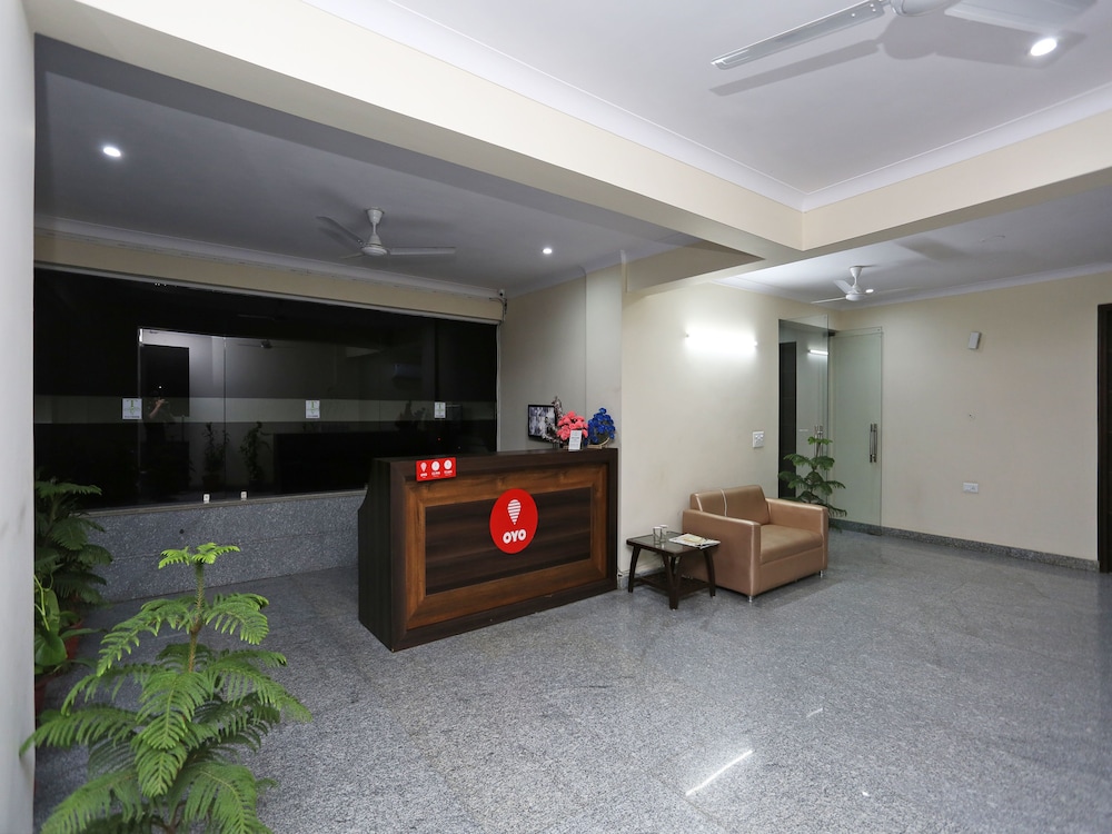 OYO 14482 Live Inn