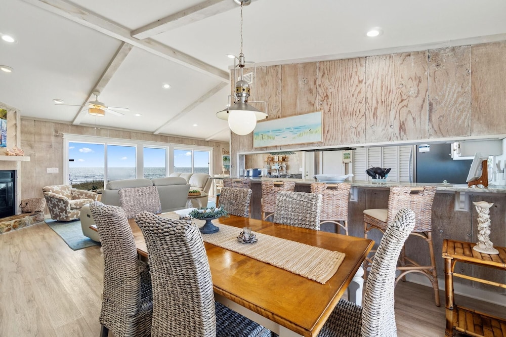 Barefoot Beach Beach House