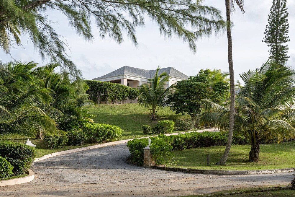 Palm Hill House 4 Bedroom Home