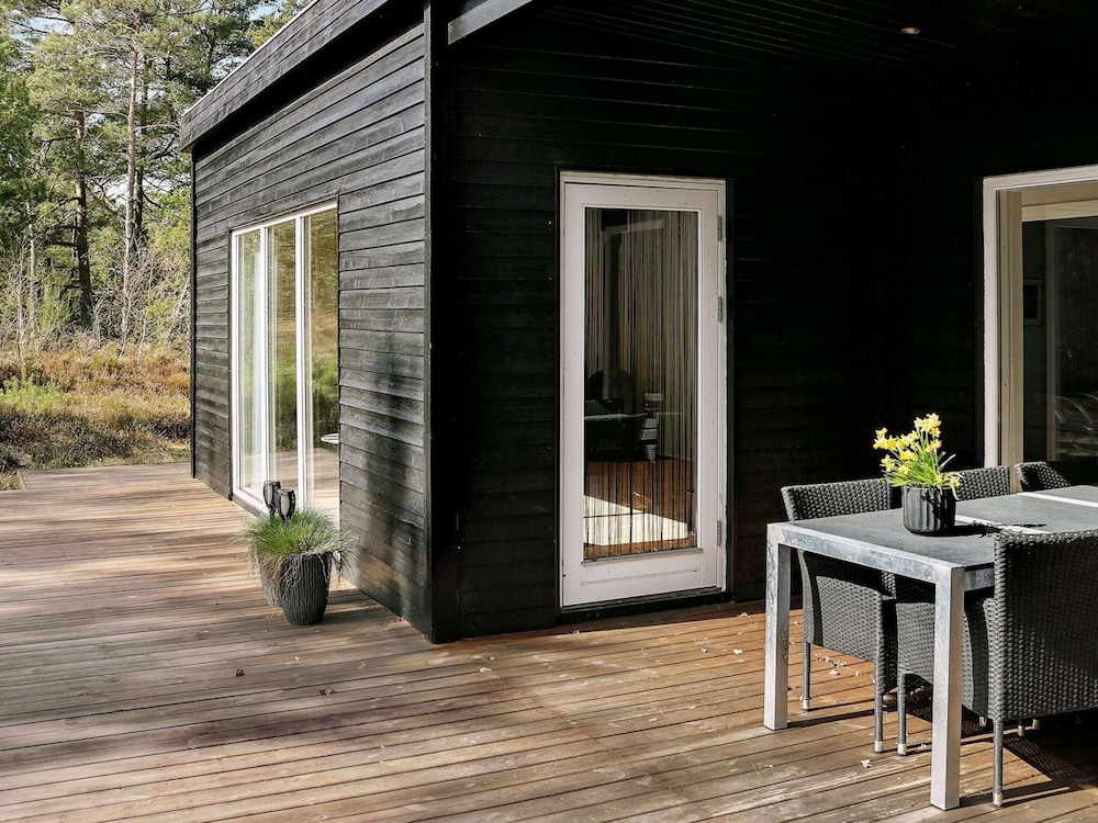 10 Person Holiday Home in Hadsund view 4