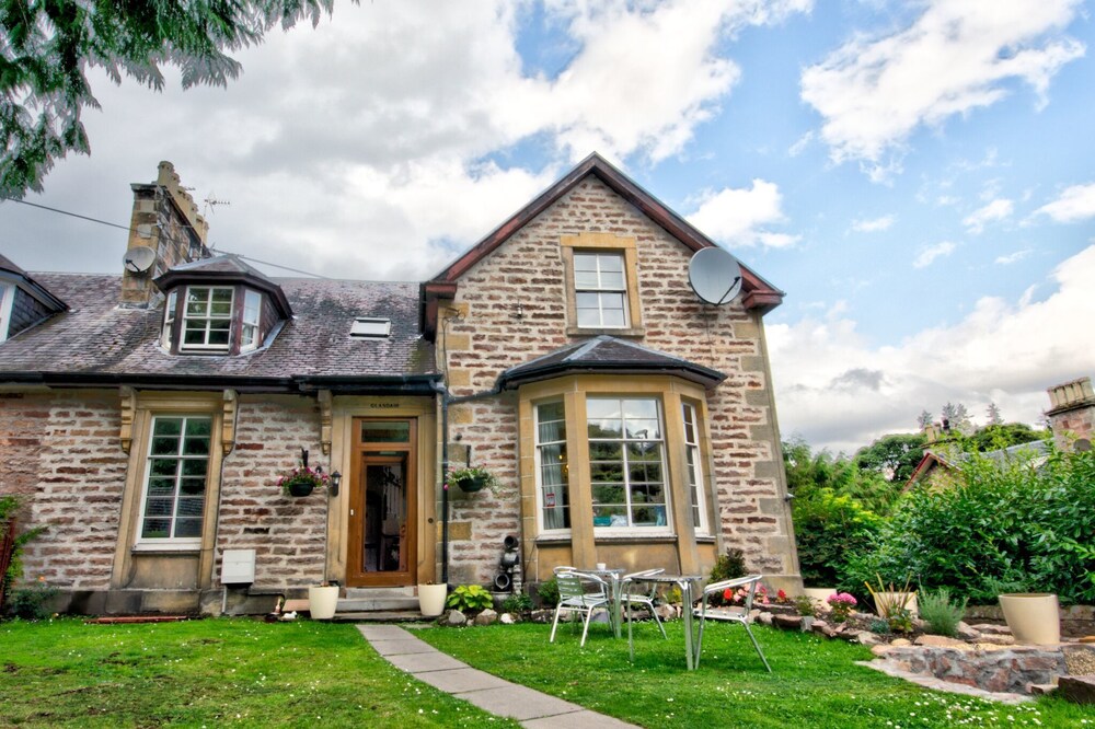Glasdair Bed & Breakfast