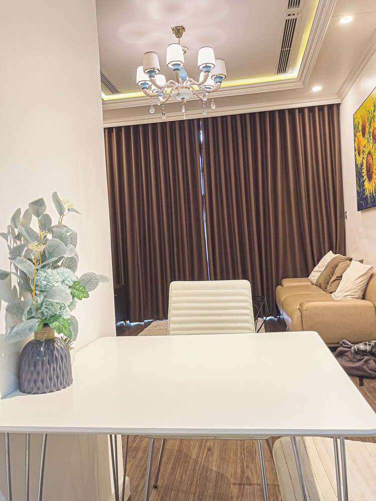 TIL - Vinhomes Skylake Elegance Suites