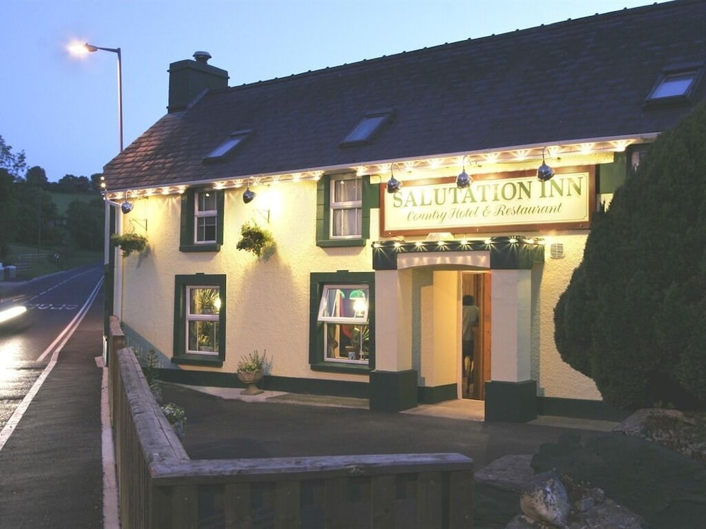Hotel Salutation Inn - Image 1