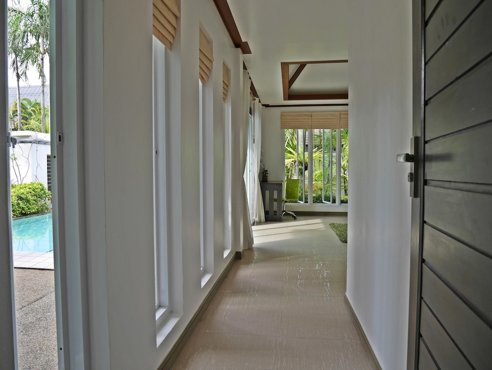 Suriya Som Villa