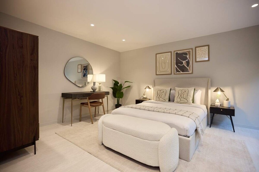 The Letchford Garden Mews - Elegant 2bdr House With Garden & Patio
