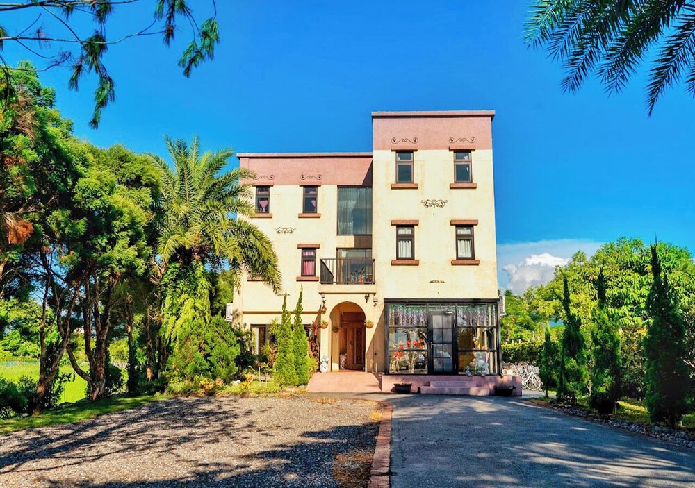 Chamuel Villa